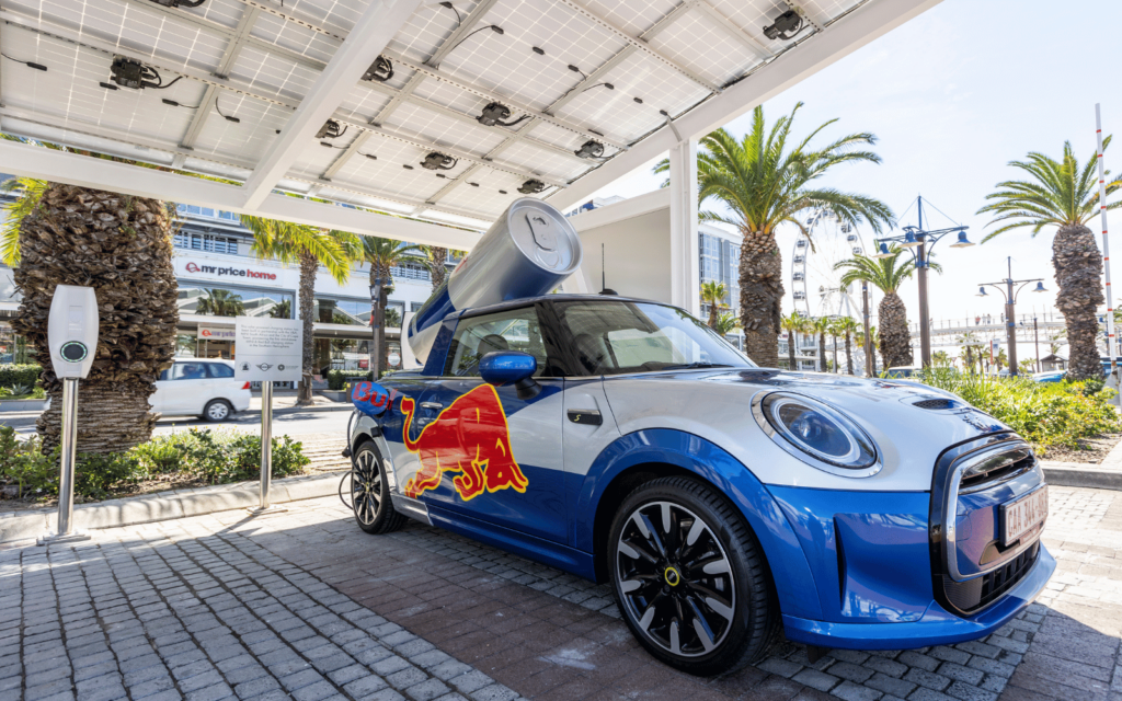 MINI Red Bull F56