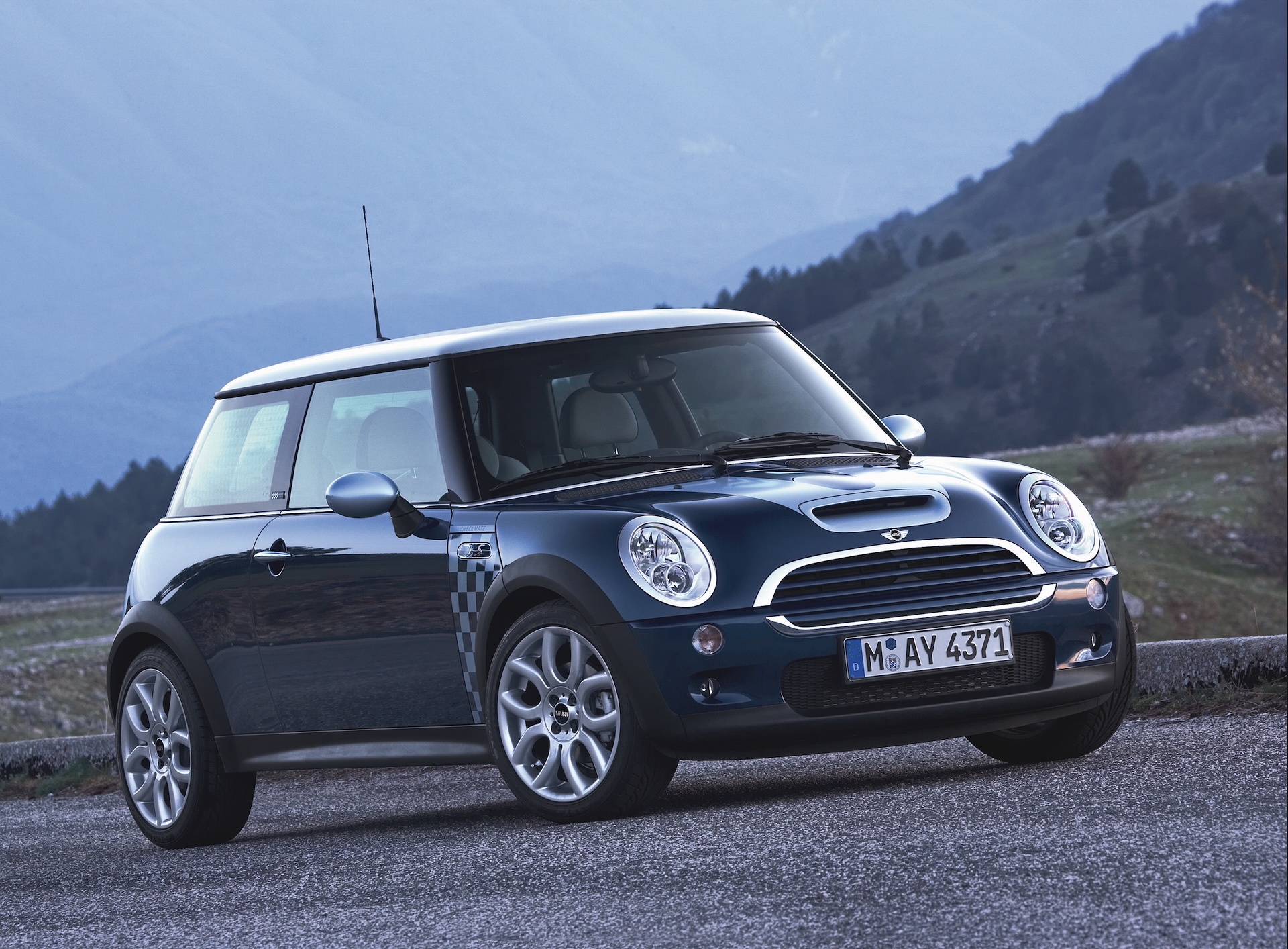 Mini R53 Checkmate MINI-Cooper-S-Checkmate-R53-3 – Esprit Mini
